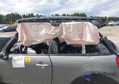 2015 Mini Hardtop Cooper S из США, поврежденный, VIN WMWXP7C5XF2A36611